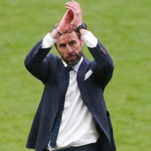 开云-赖斯：我们打脸了质疑 索斯盖特：把胜利献给球迷